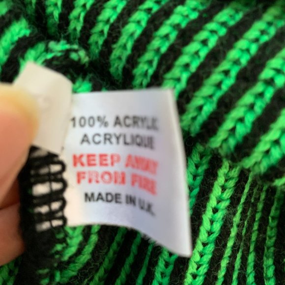 NWOT Neon Green Ribbed Turtleneck Sweater - Picture 9 of 9
